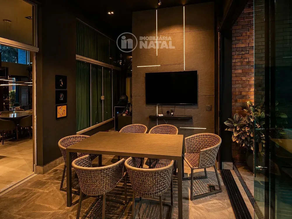 Casa, 4 quartos, 243 m² - Foto 11