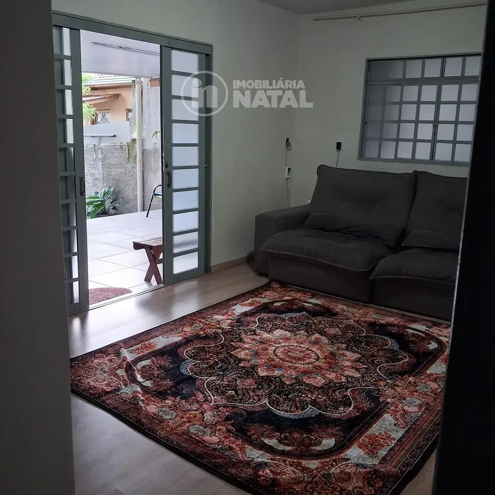 Casa, 5 quartos, 211 m² - Foto 2