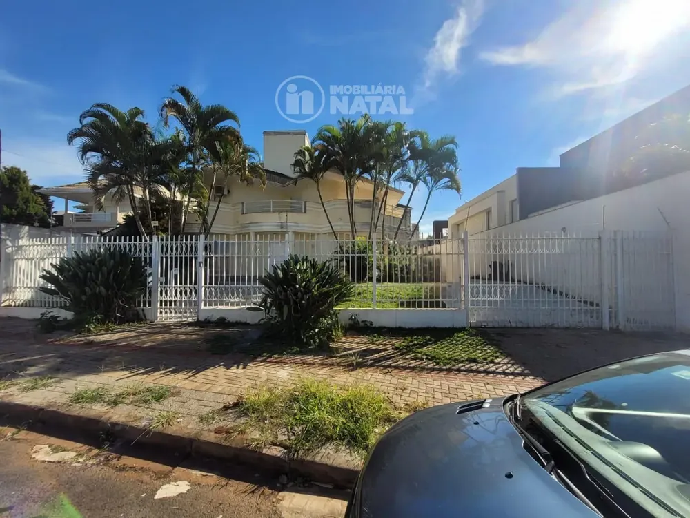 Casa, 4 quartos, 421 m² - Foto 1
