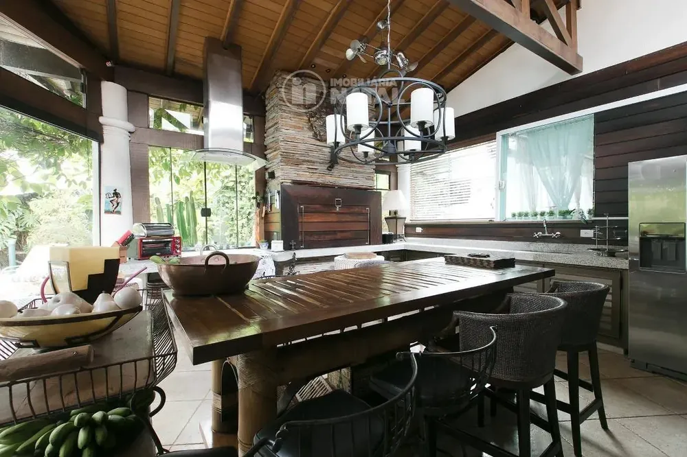 Casa, 4 quartos, 900 m² - Foto 6