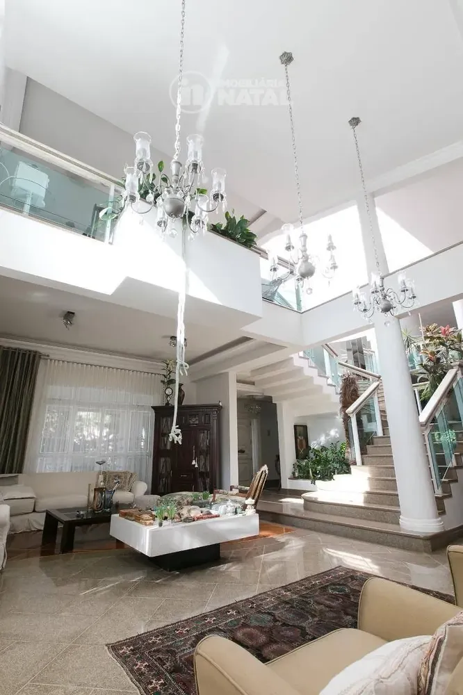 Casa, 4 quartos, 900 m² - Foto 1