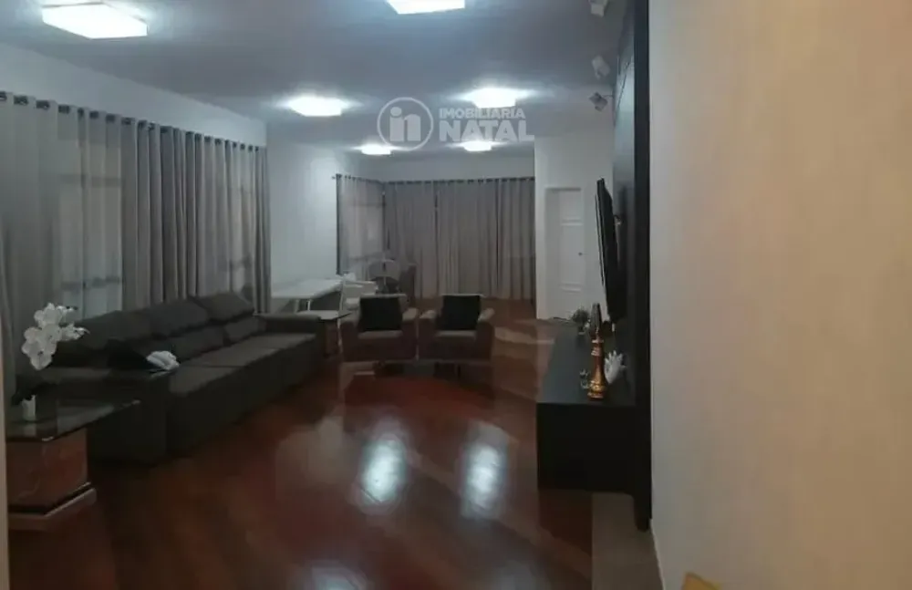 Casa, 5 quartos, 650 m² - Foto 1