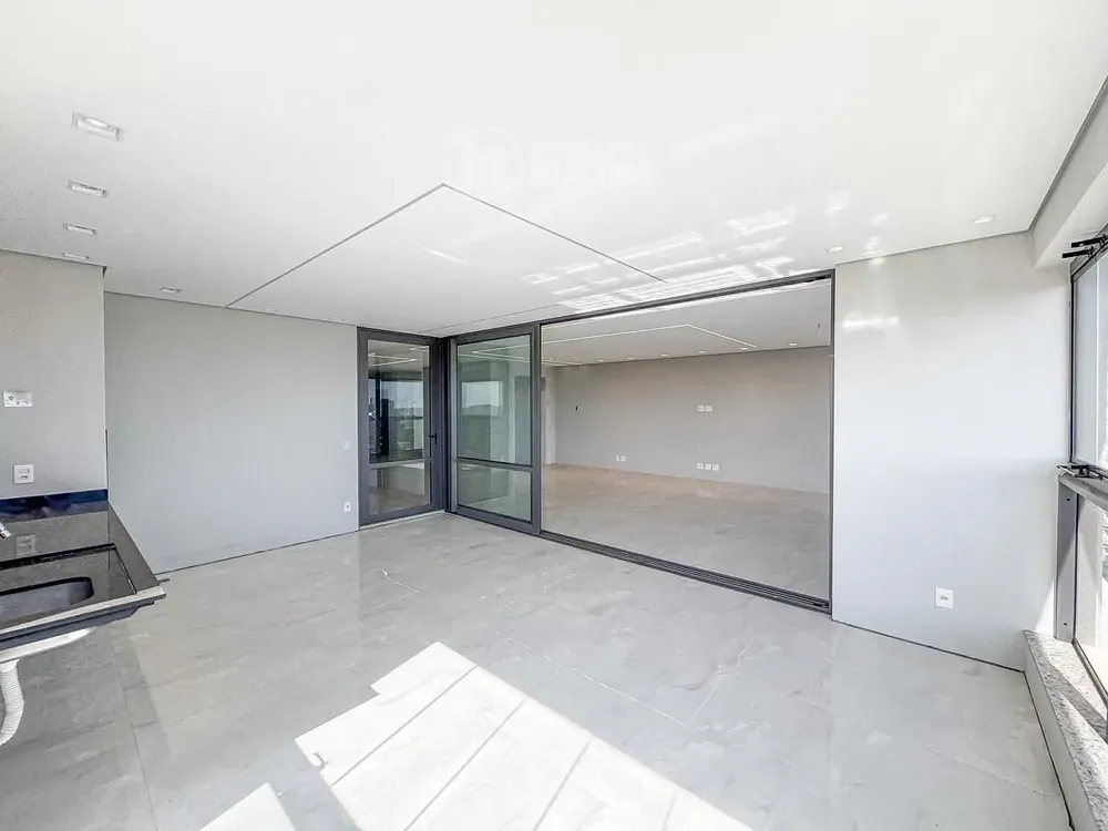 Apartamento, 4 quartos, 232 m² - Foto 1