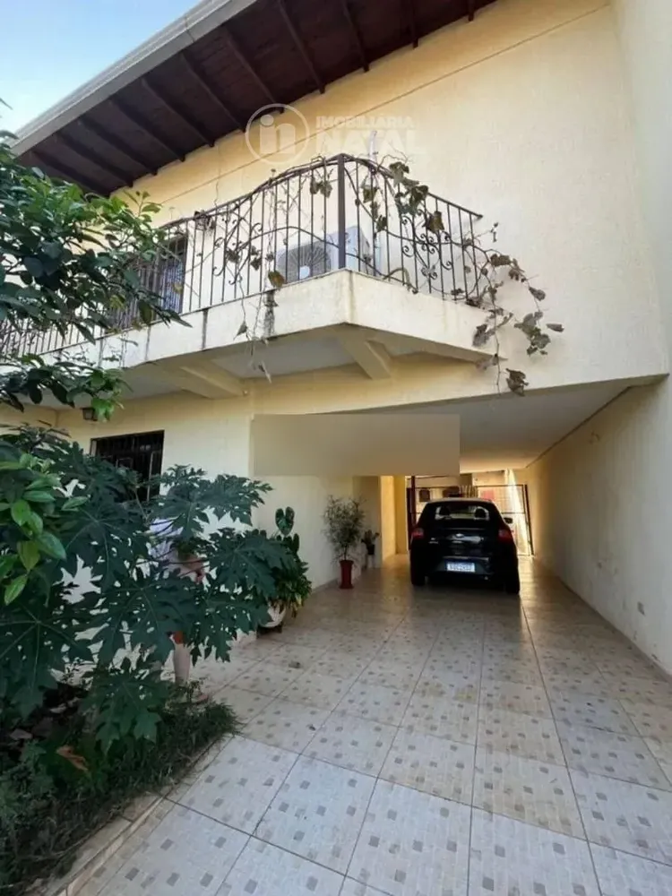 Casa, 6 quartos, 264 m² - Foto 1