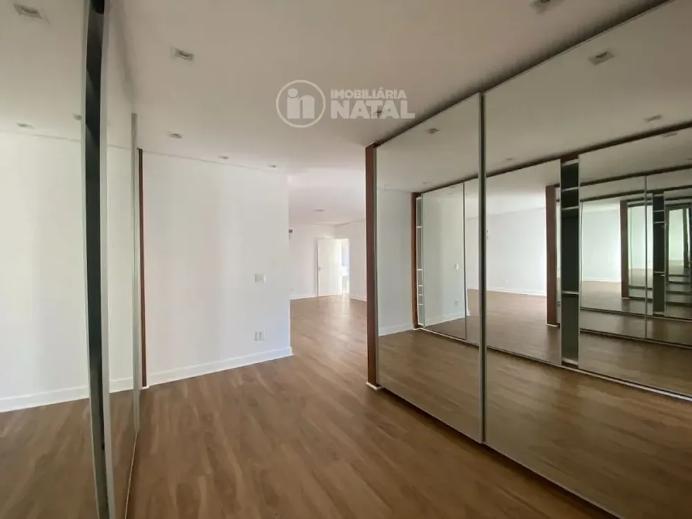 Casa, 5 quartos, 10 m² - Foto 6