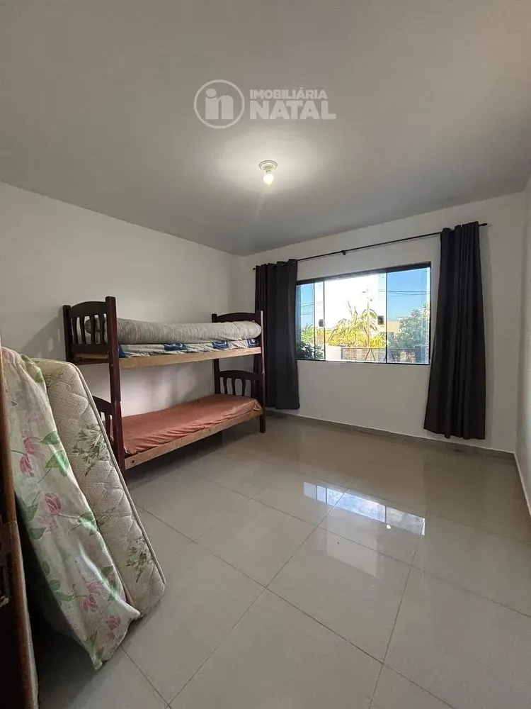 Chácara, 3 quartos, 500 m² - Foto 1