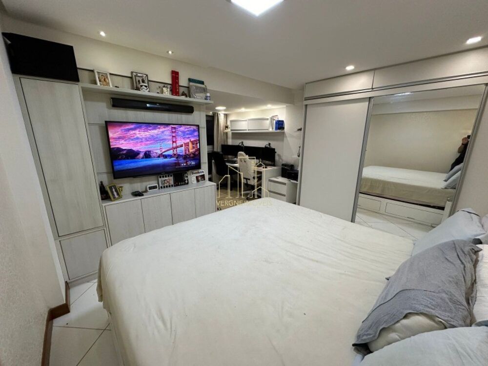 Apartamento à venda com 2 quartos, 94m² - Foto 3