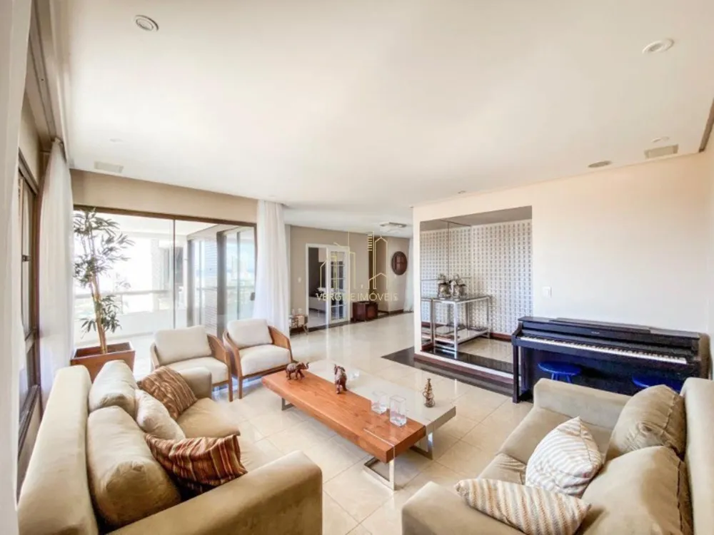 Apartamento, 4 quartos, 188 m² - Foto 1