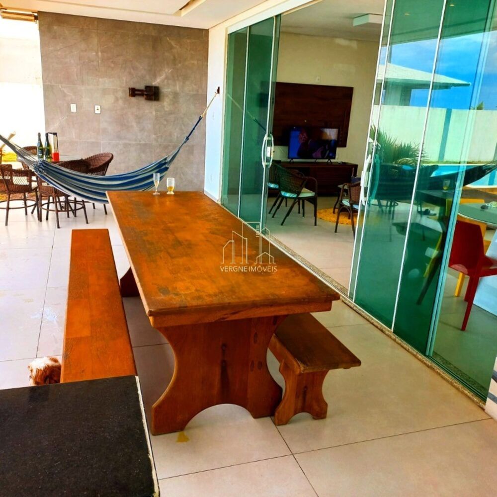 Casa de Condomínio à venda com 4 quartos, 220m² - Foto 9