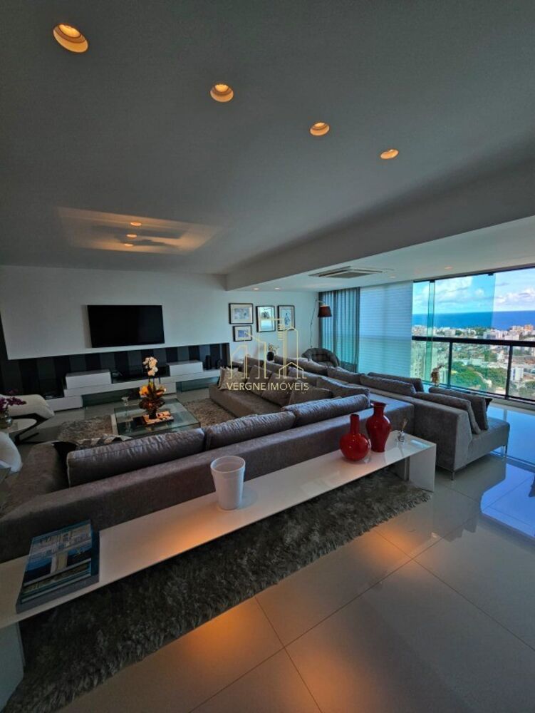 Apartamento, 3 quartos, 235 m² - Foto 1