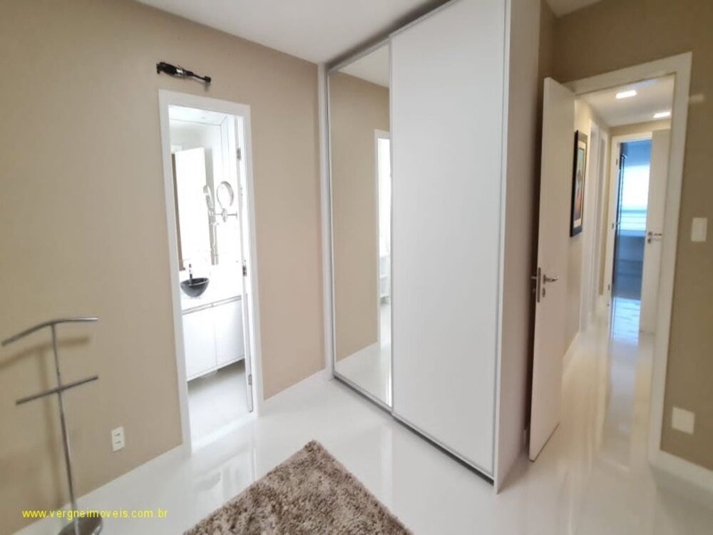 Apartamento, 4 quartos, 225 m² - Foto 2