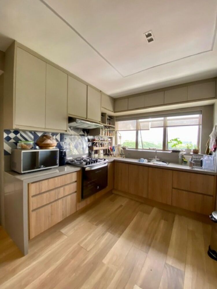 Apartamento à venda com 4 quartos, 225m² - Foto 6