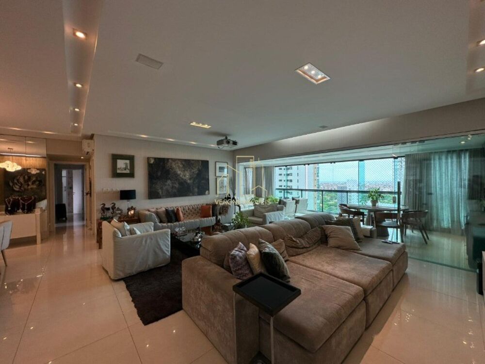 Apartamento, 4 quartos, 235 m² - Foto 2