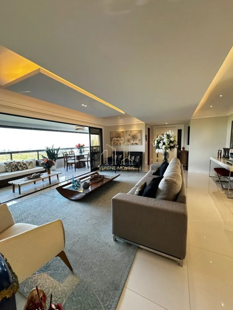 Apartamento, 3 quartos, 225 m² - Foto 2
