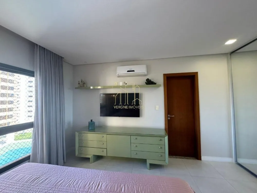Apartamento, 4 quartos, 225 m² - Foto 1
