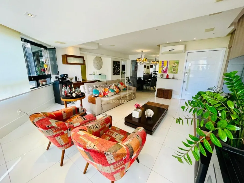 Apartamento, 3 quartos, 135 m² - Foto 2