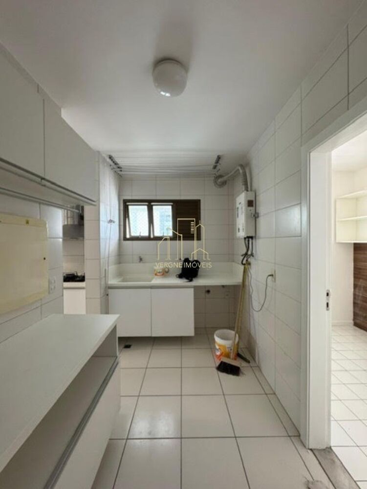 Apartamento, 3 quartos, 195 m² - Foto 11