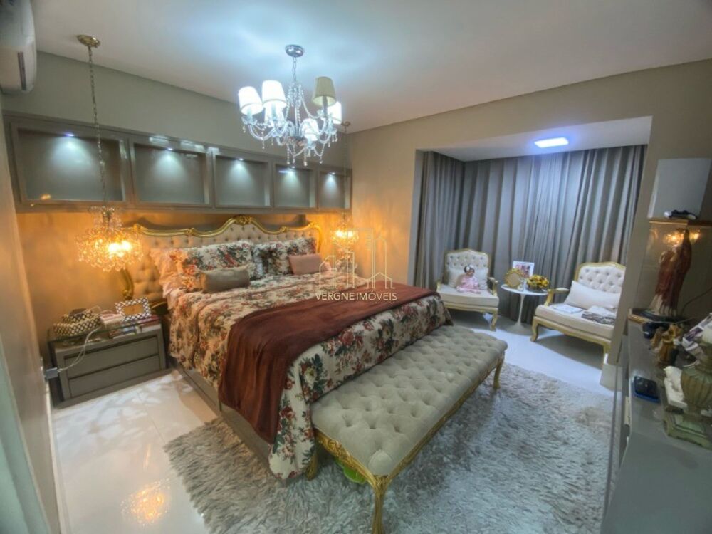 Apartamento à venda com 3 quartos, 200m² - Foto 5