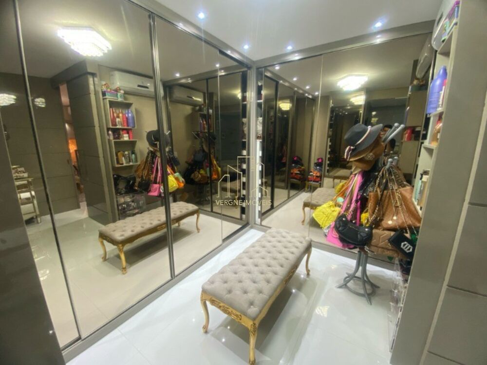 Apartamento à venda com 3 quartos, 200m² - Foto 6