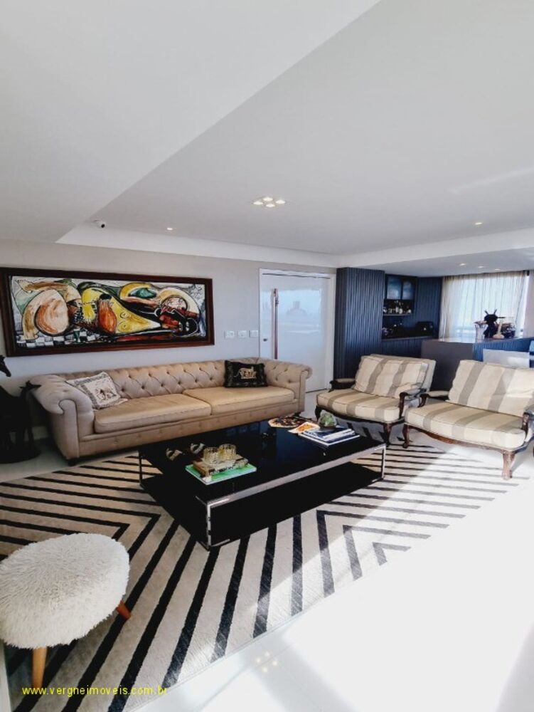 Apartamento, 3 quartos, 156 m² - Foto 2