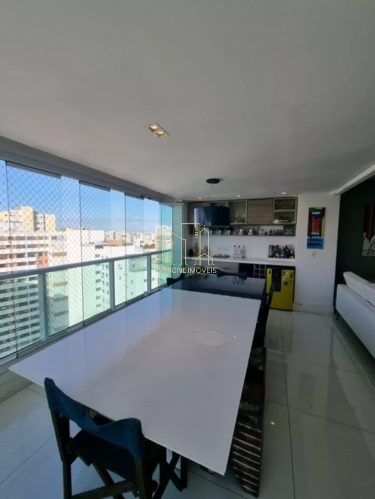 Apartamento à venda com 3 quartos, 134m² - Foto 1