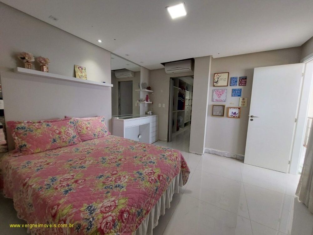 Cobertura, 3 quartos, 240 m² - Foto 8
