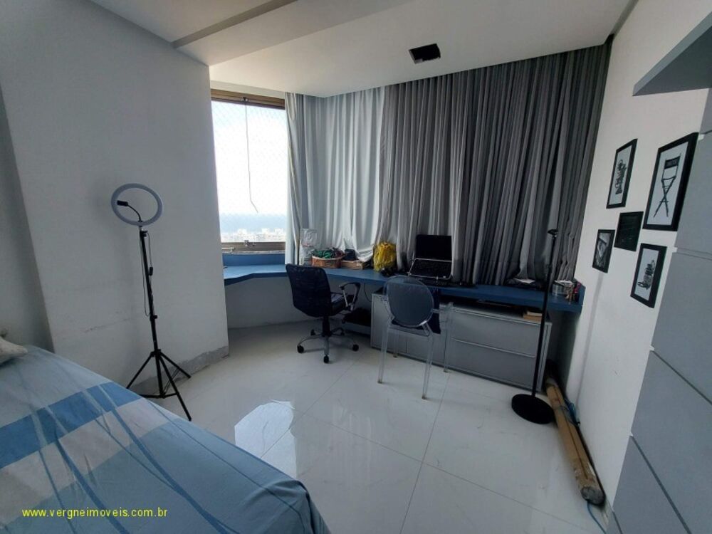 Cobertura, 3 quartos, 240 m² - Foto 1