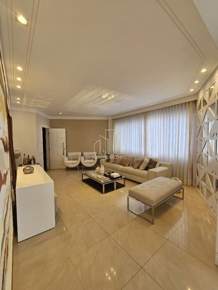 Apartamento à venda com 3 quartos, 204m² - Foto 3