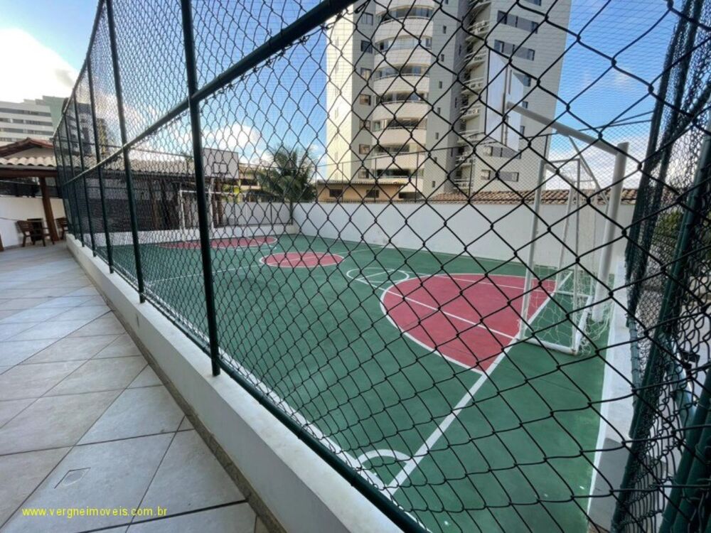 Cobertura, 3 quartos, 233 m² - Foto 2
