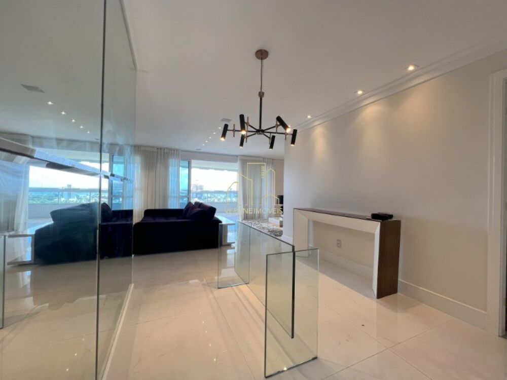 Apartamento, 3 quartos, 162 m² - Foto 1