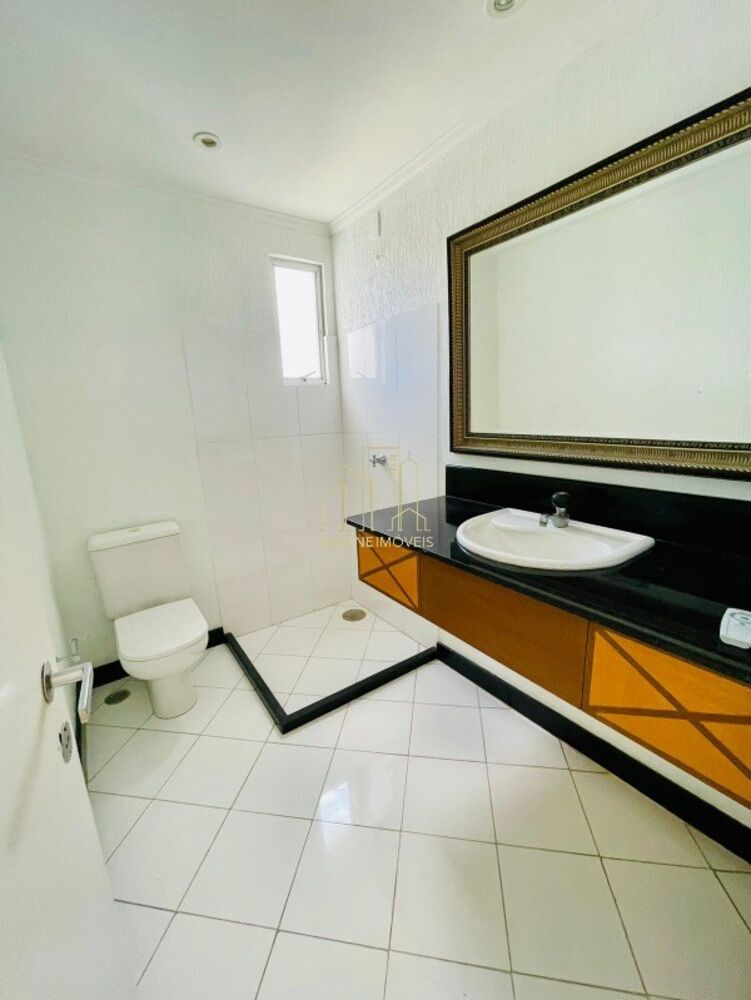 Apartamento à venda com 4 quartos, 200m² - Foto 4