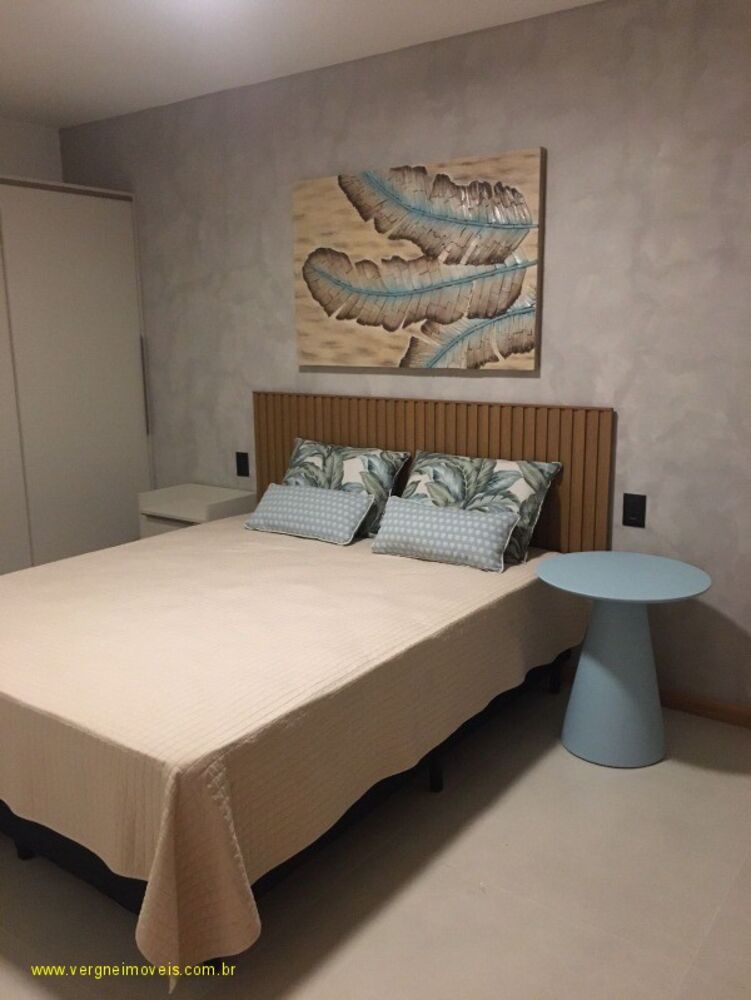 Casa à venda com 5 quartos, 308m² - Foto 4