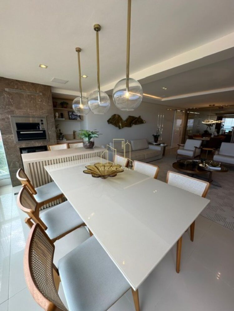 Apartamento, 3 quartos, 142 m² - Foto 2