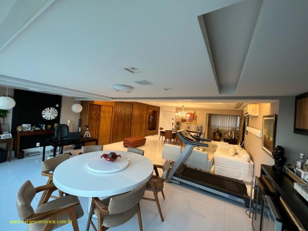 Apartamento, 3 quartos, 187 m² - Foto 2
