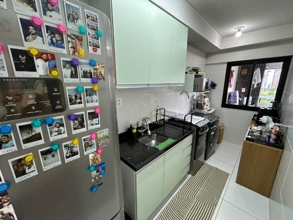 Apartamento para alugar com 2 quartos, 65m² - Foto 11