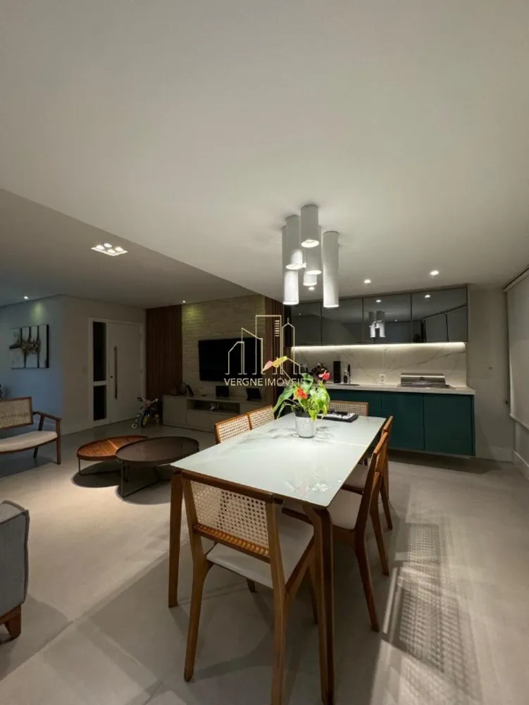 Apartamento, 3 quartos, 156 m² - Foto 2