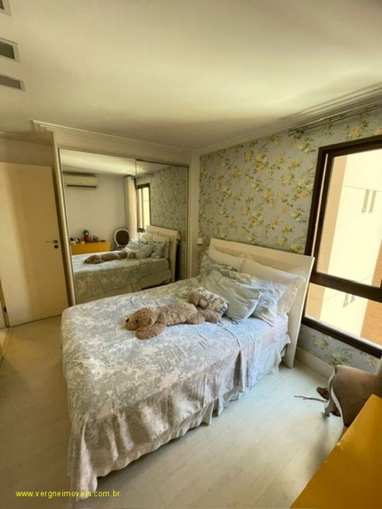 Apartamento, 3 quartos, 145 m² - Foto 2
