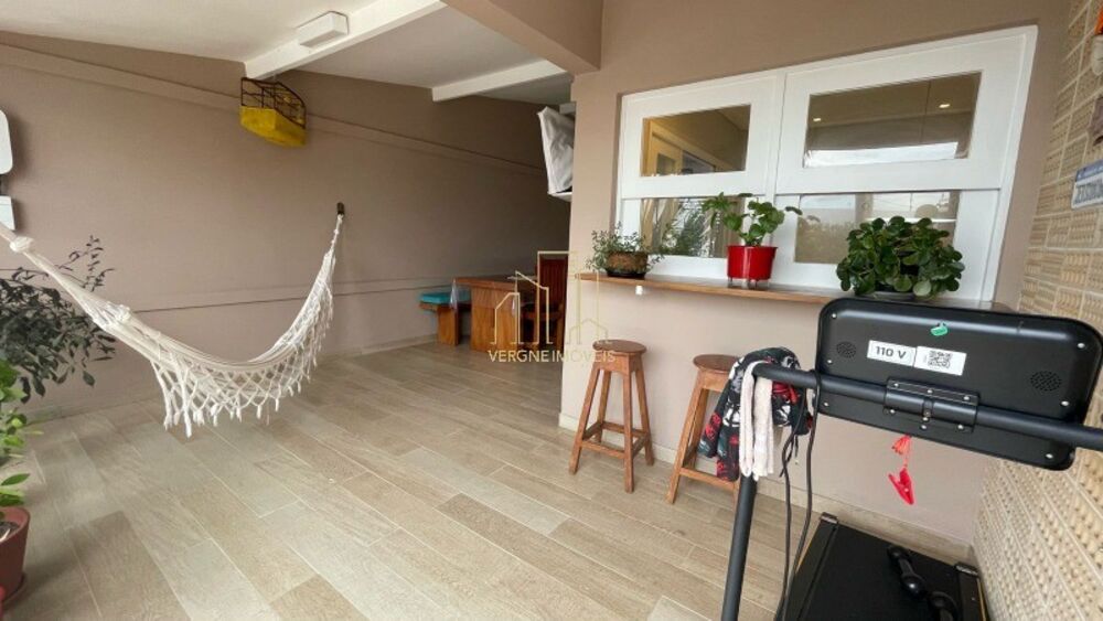 Casa de Condomínio à venda com 3 quartos, 250m² - Foto 6