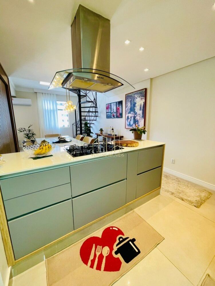 Cobertura, 3 quartos, 196 m² - Foto 4