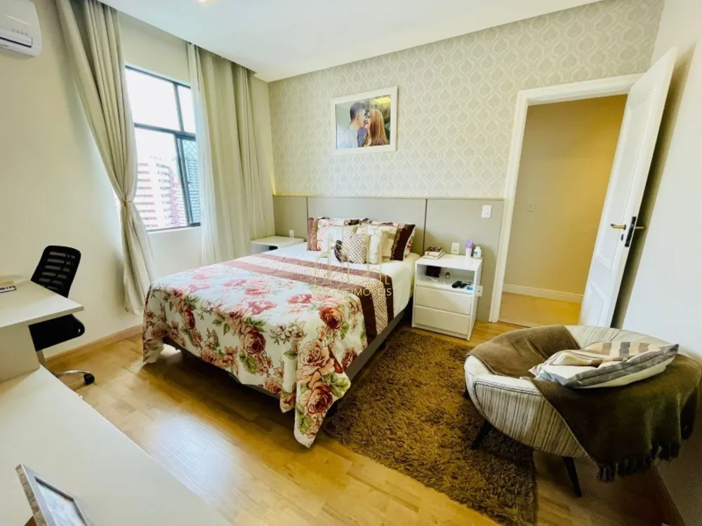 Cobertura, 3 quartos, 196 m² - Foto 9