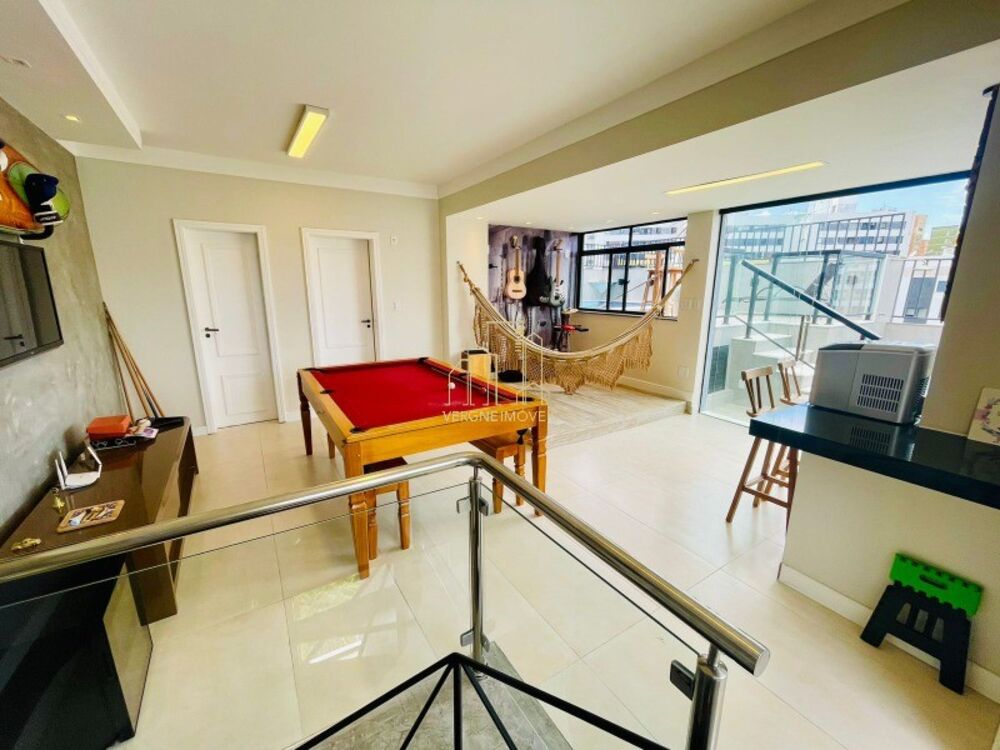 Cobertura, 3 quartos, 196 m² - Foto 8