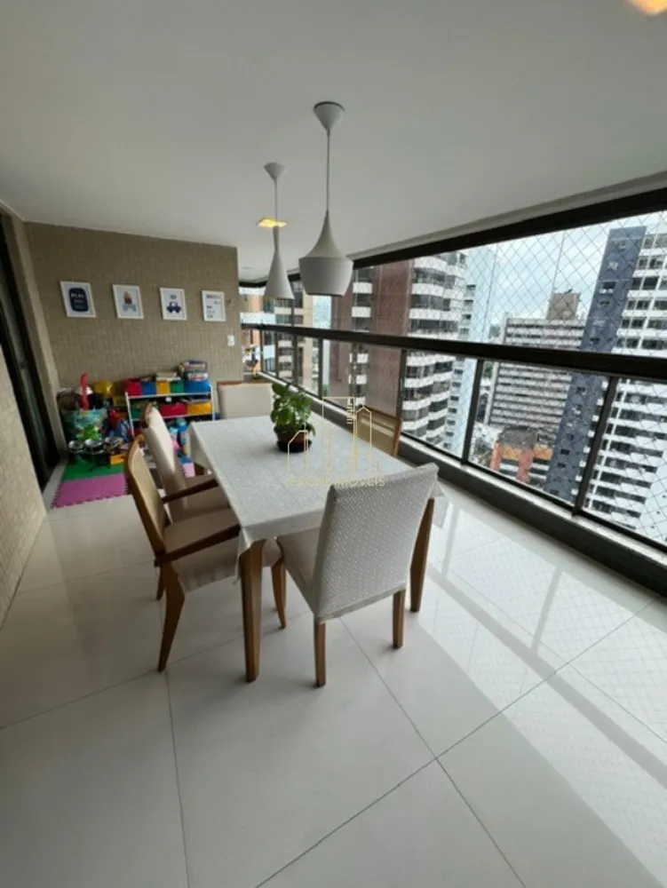 Apartamento, 3 quartos, 130 m² - Foto 1