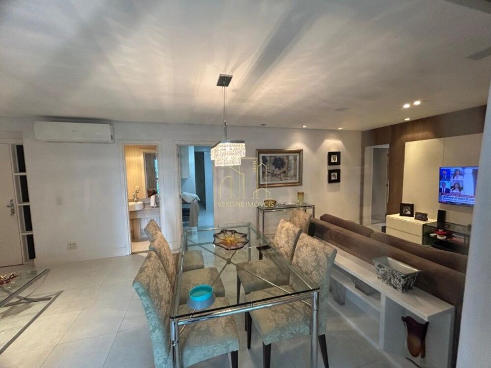 Apartamento, 3 quartos, 130 m² - Foto 2