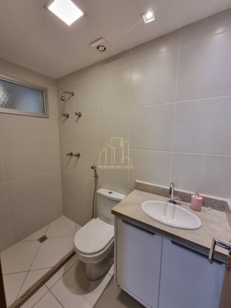 Apartamento à venda com 2 quartos, 78m² - Foto 4