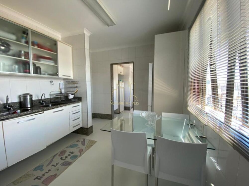 Cobertura à venda com 4 quartos, 322m² - Foto 3