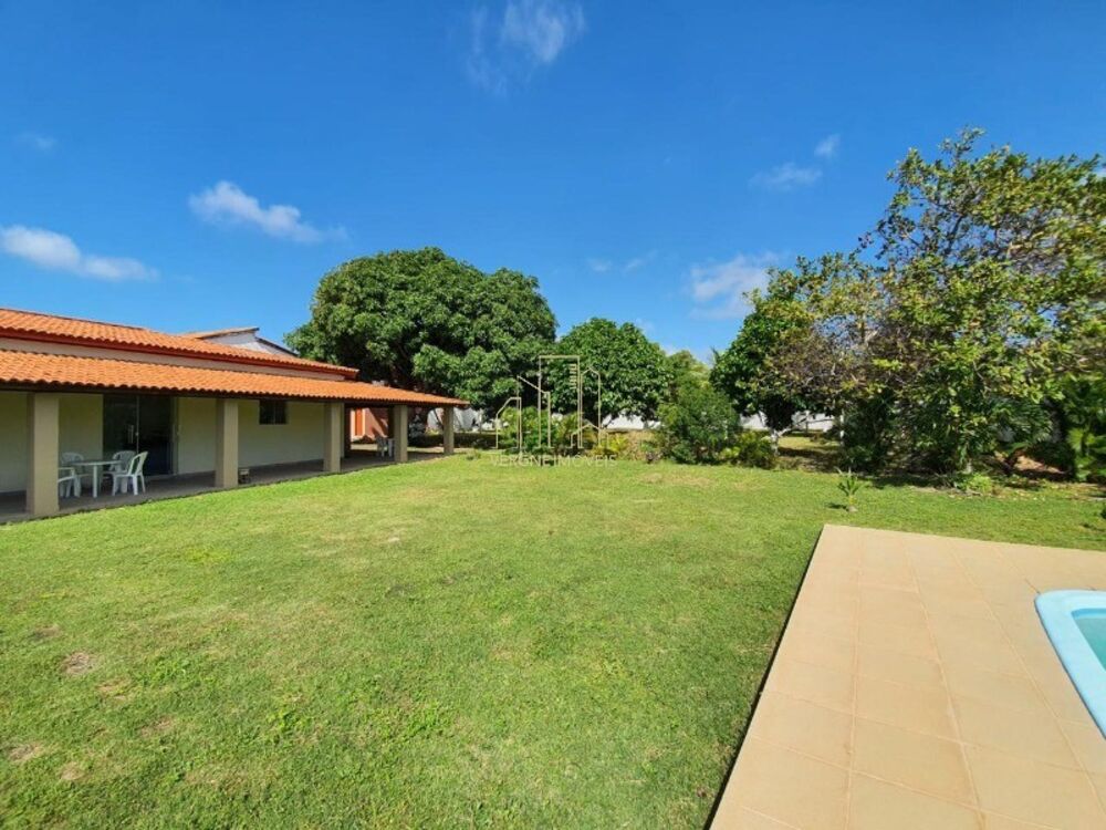 Casa à venda com 3 quartos, 360m² - Foto 2