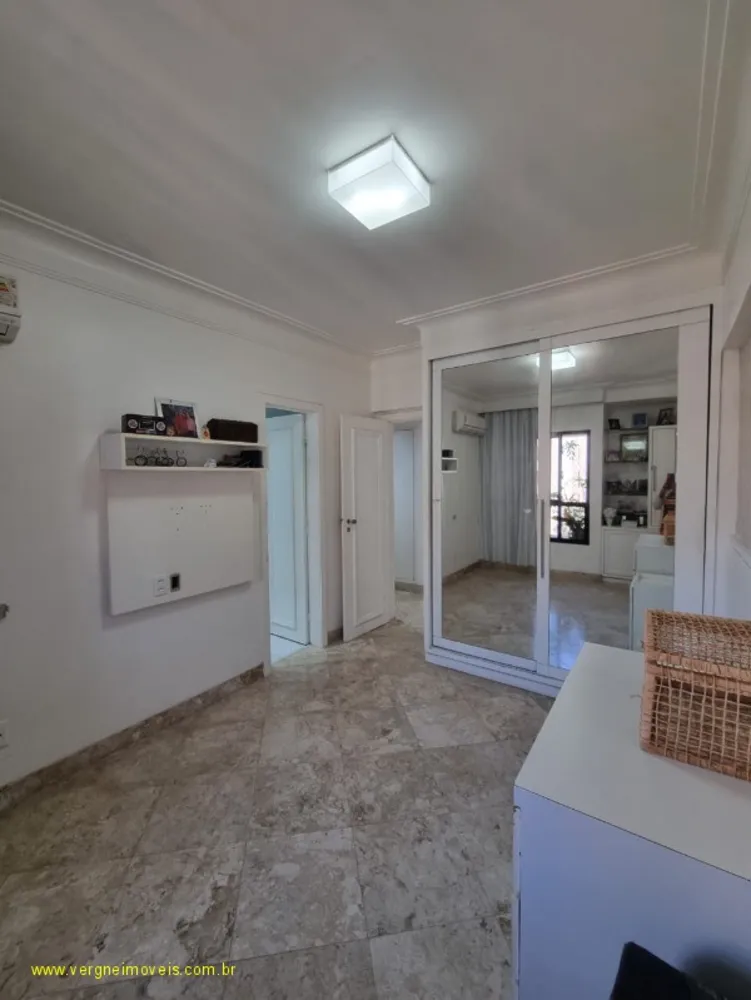 Apartamento, 4 quartos, 224 m² - Foto 13