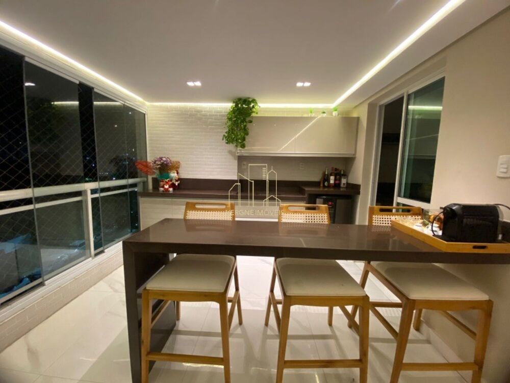 Apartamento, 3 quartos, 140 m² - Foto 2