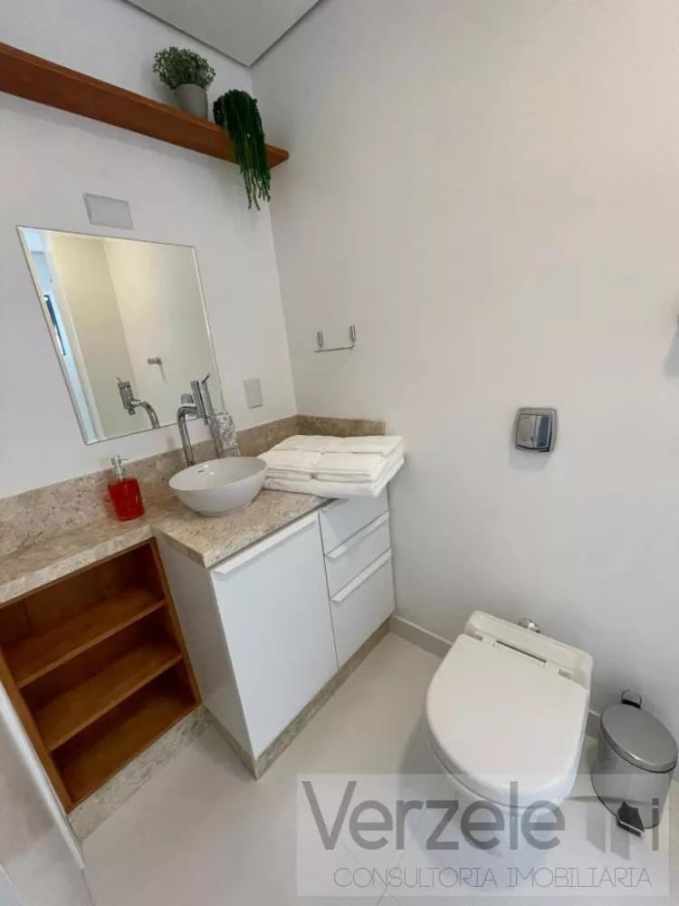 Apartamento para alugar com 3 quartos, 140m² - Foto 4