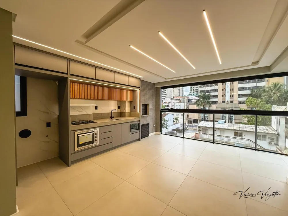 Apartamento, 3 quartos, 120 m² - Foto 1
